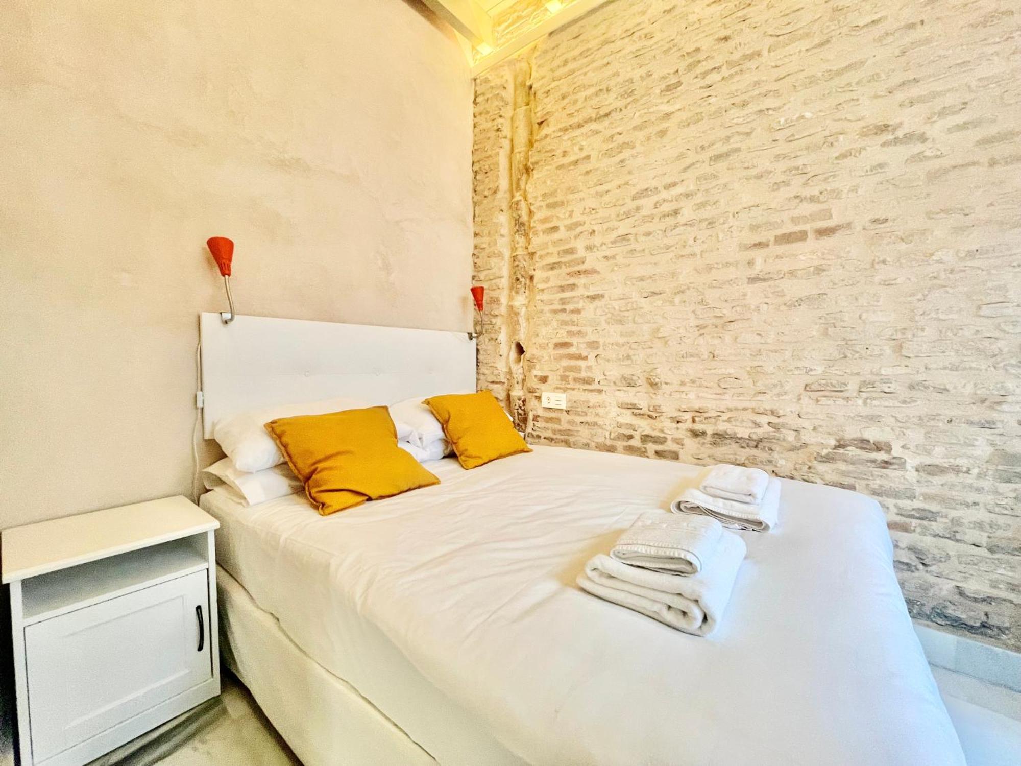 Appartement Click Triana - Patio Privado Séville